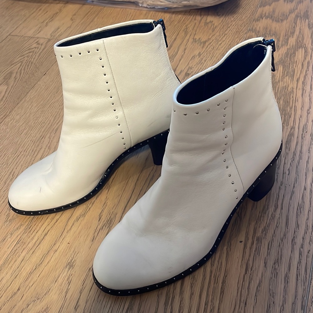RAG & BONE WHITE BOOTIES